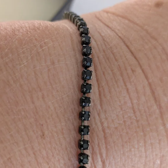 Black Rhinestone Bracelet - Picture 6 of 8